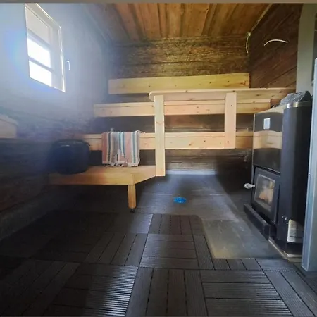 Semesterbostad Tunnelmallinen Vapaaajanpaikka Toiviaiskylä