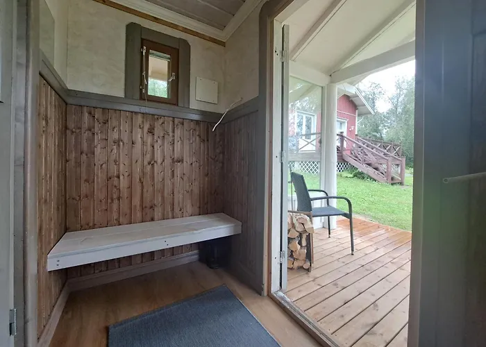 Tunnelmallinen Vapaaajanpaikka بيت للعطل Toiviaiskylä